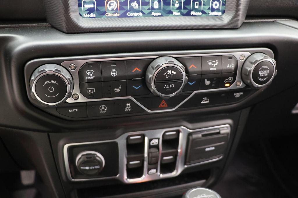 used 2021 Jeep Gladiator car, priced at $32,900