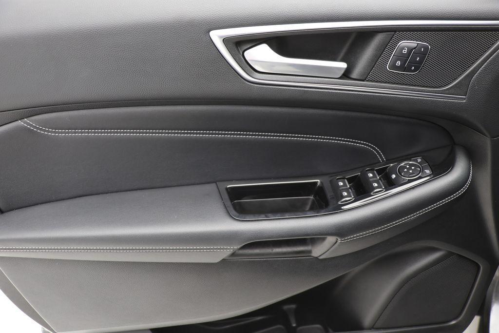 used 2017 Ford Edge car, priced at $14,900