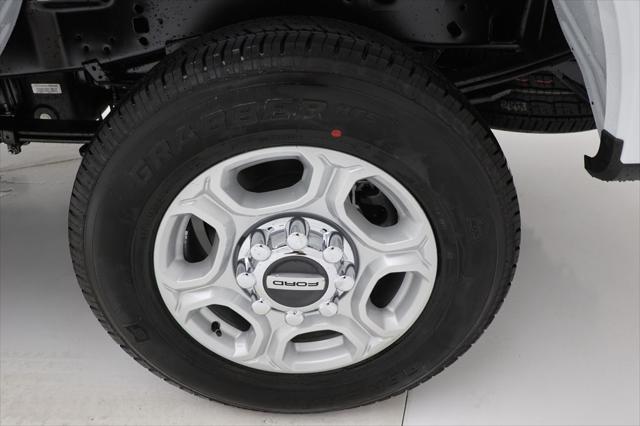 new 2025 Ford F-250 car, priced at $53,011