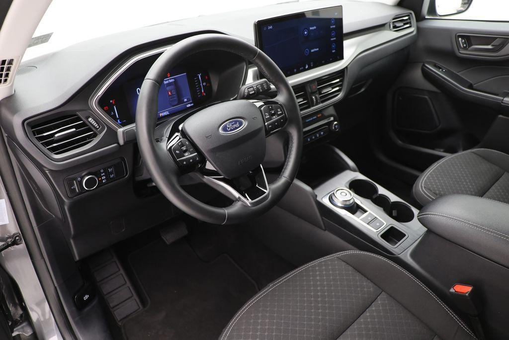 used 2024 Ford Escape car, priced at $22,800