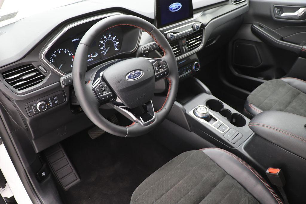 used 2022 Ford Escape car, priced at $24,400