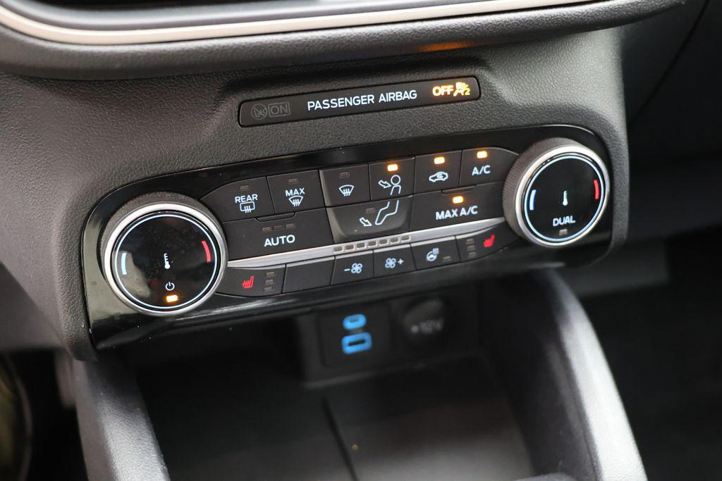 used 2022 Ford Escape car, priced at $24,400