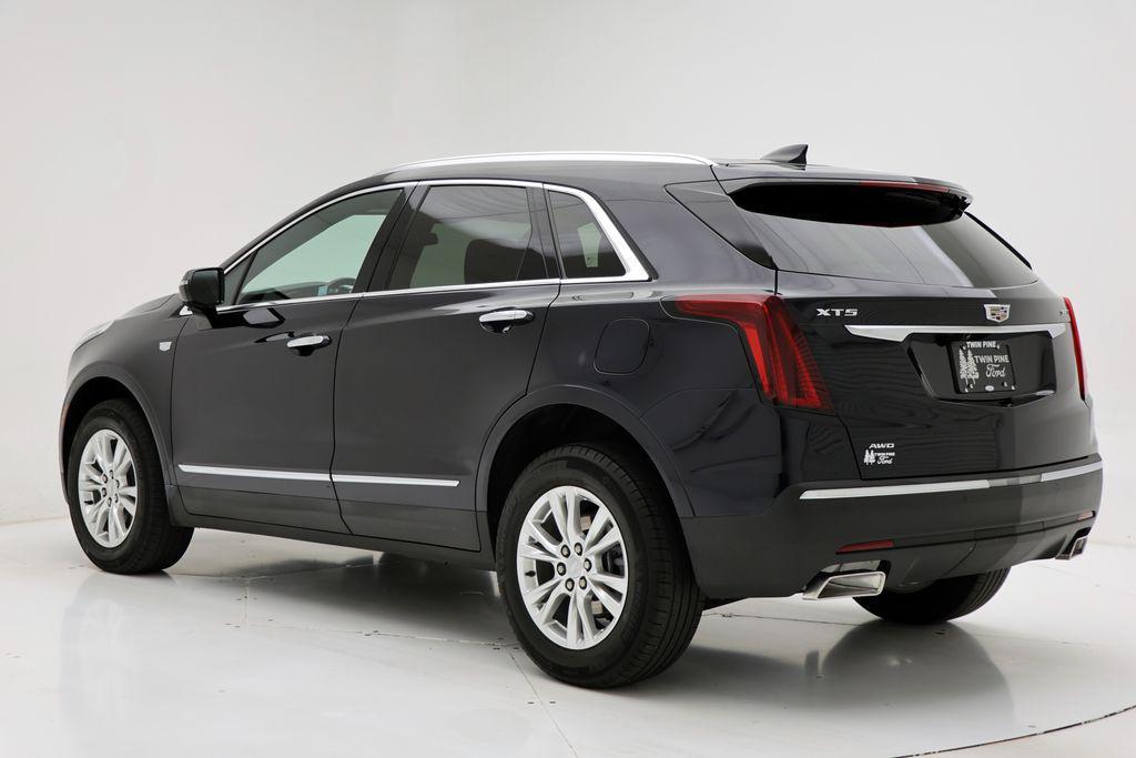 used 2022 Cadillac XT5 car, priced at $25,900