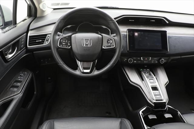 used 2021 Honda Clarity Plug-In Hybrid car, priced at $19,900