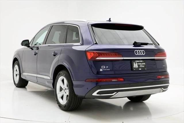 used 2024 Audi Q7 car, priced at $41,800