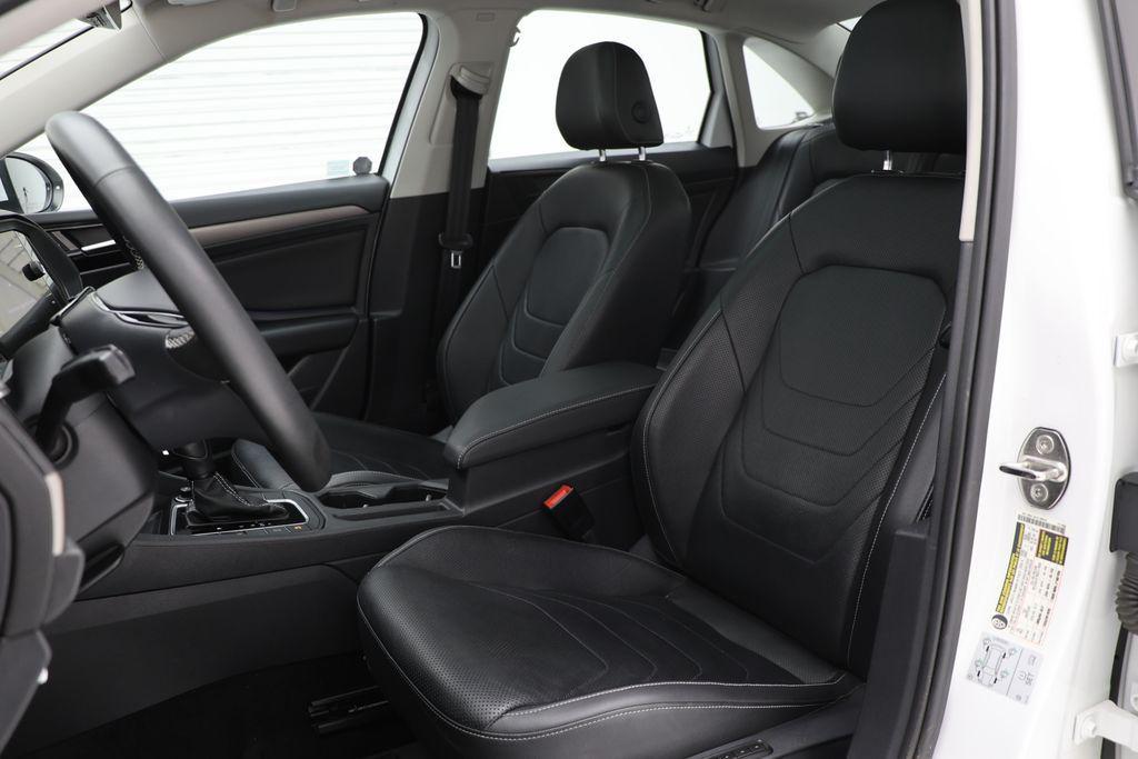 used 2021 Volkswagen Jetta car, priced at $17,900