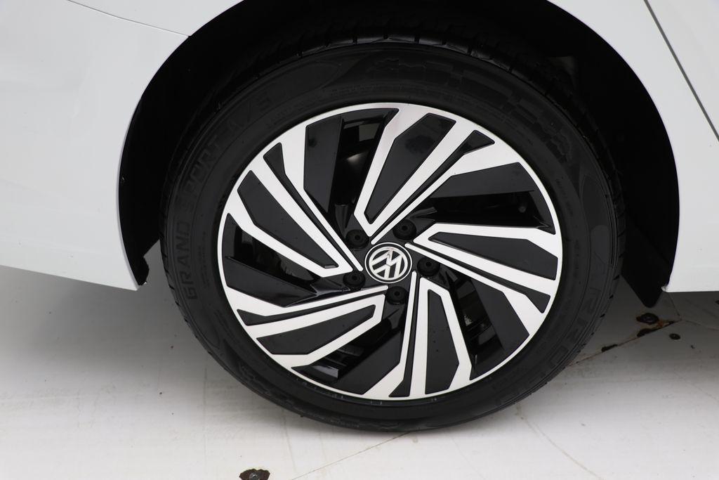 used 2021 Volkswagen Jetta car, priced at $17,900