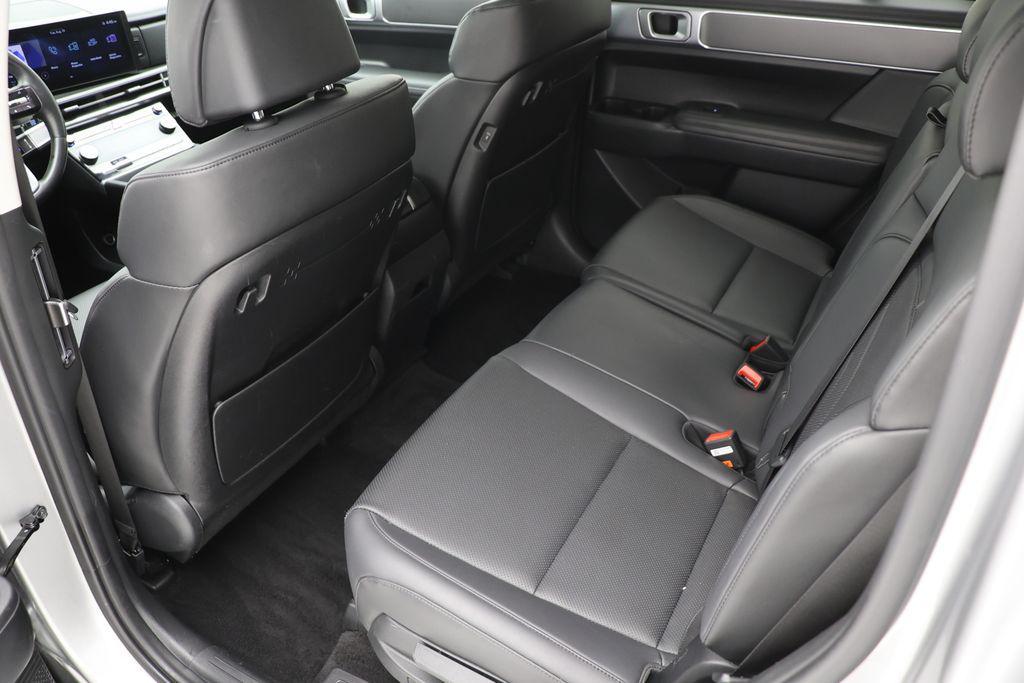 used 2024 Hyundai Santa Fe car, priced at $27,900