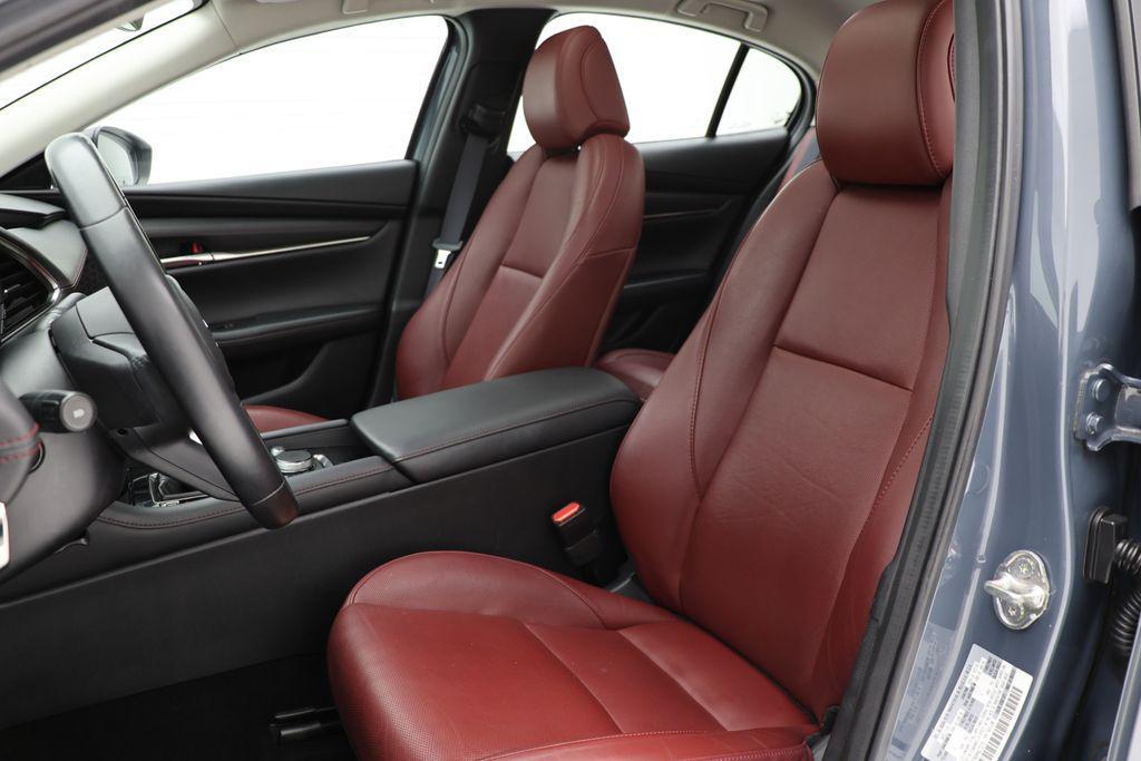 used 2024 Mazda Mazda3 car, priced at $22,900