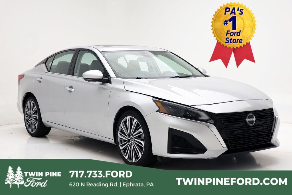 used 2023 Nissan Altima car, priced at $23,400
