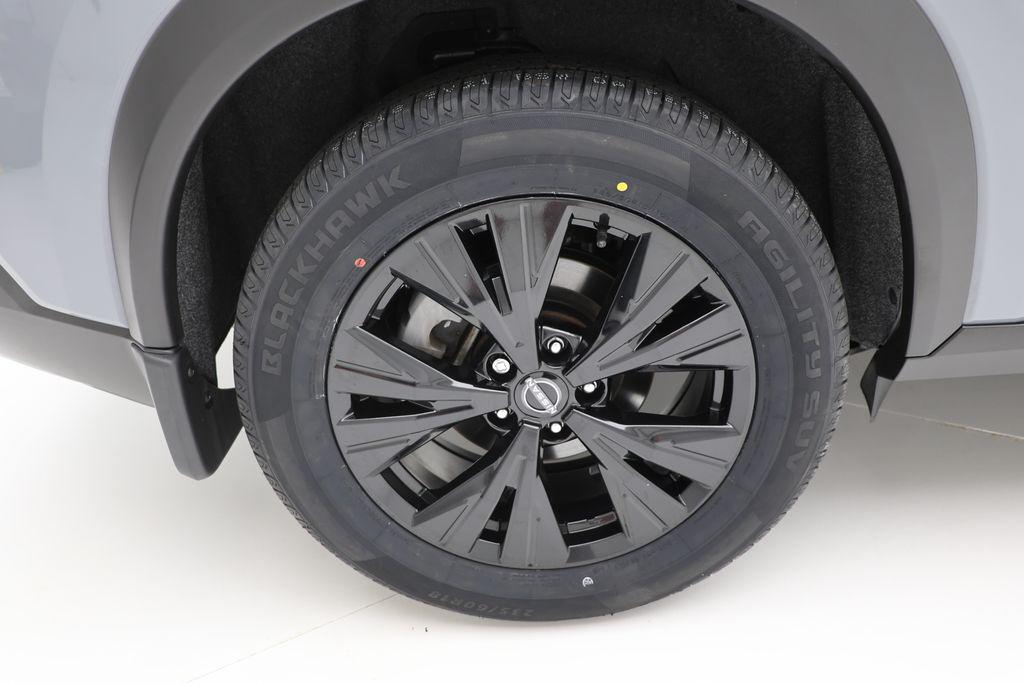 used 2023 Nissan Rogue car, priced at $25,400