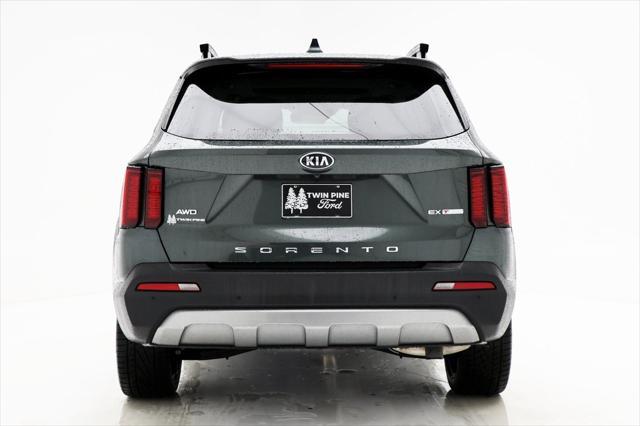 used 2021 Kia Sorento car, priced at $27,800