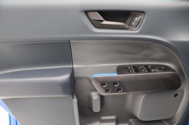 new 2025 Ford Maverick car, priced at $40,143