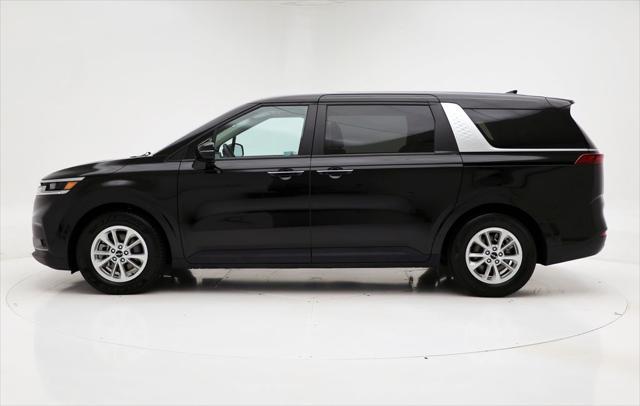 used 2024 Kia Carnival car, priced at $34,800
