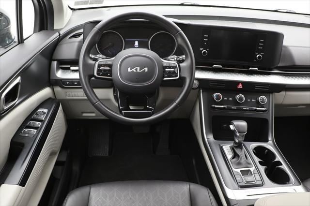 used 2024 Kia Carnival car, priced at $34,800