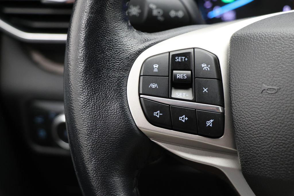 used 2022 Ford Explorer car, priced at $33,900
