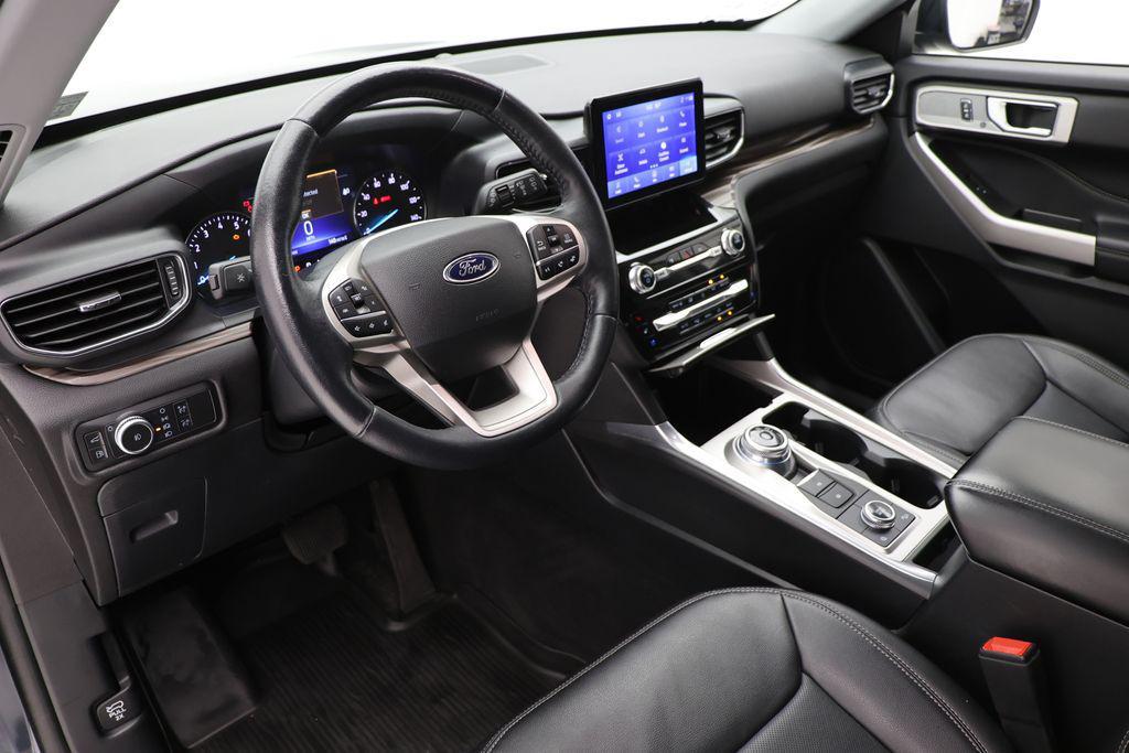 used 2022 Ford Explorer car, priced at $33,900