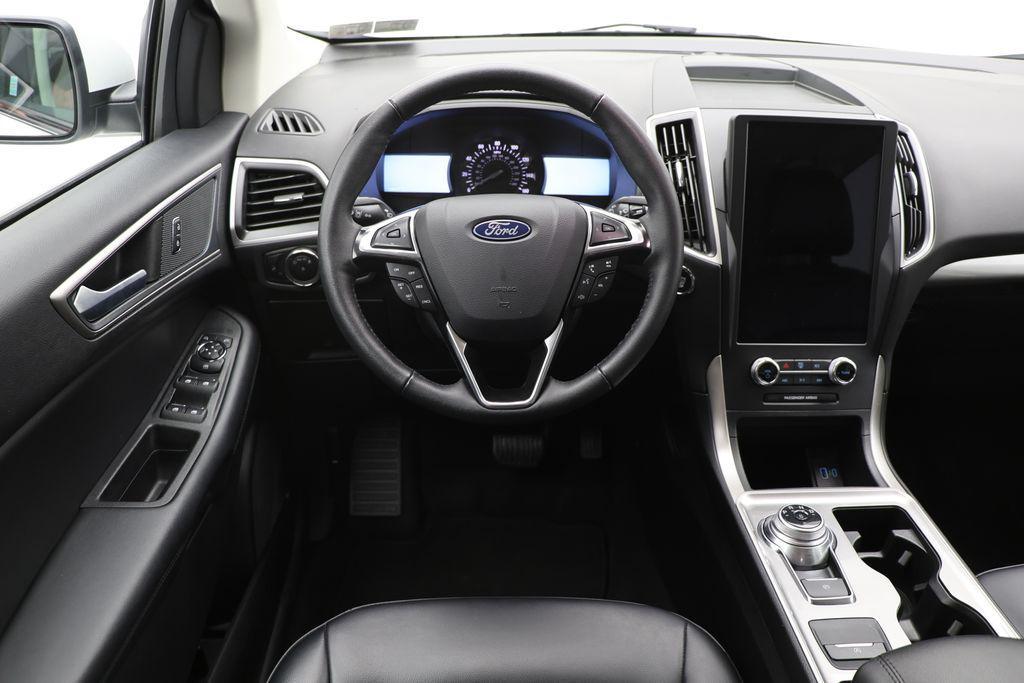 used 2024 Ford Edge car, priced at $23,900