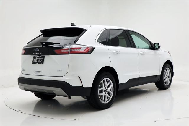 used 2024 Ford Edge car, priced at $23,900