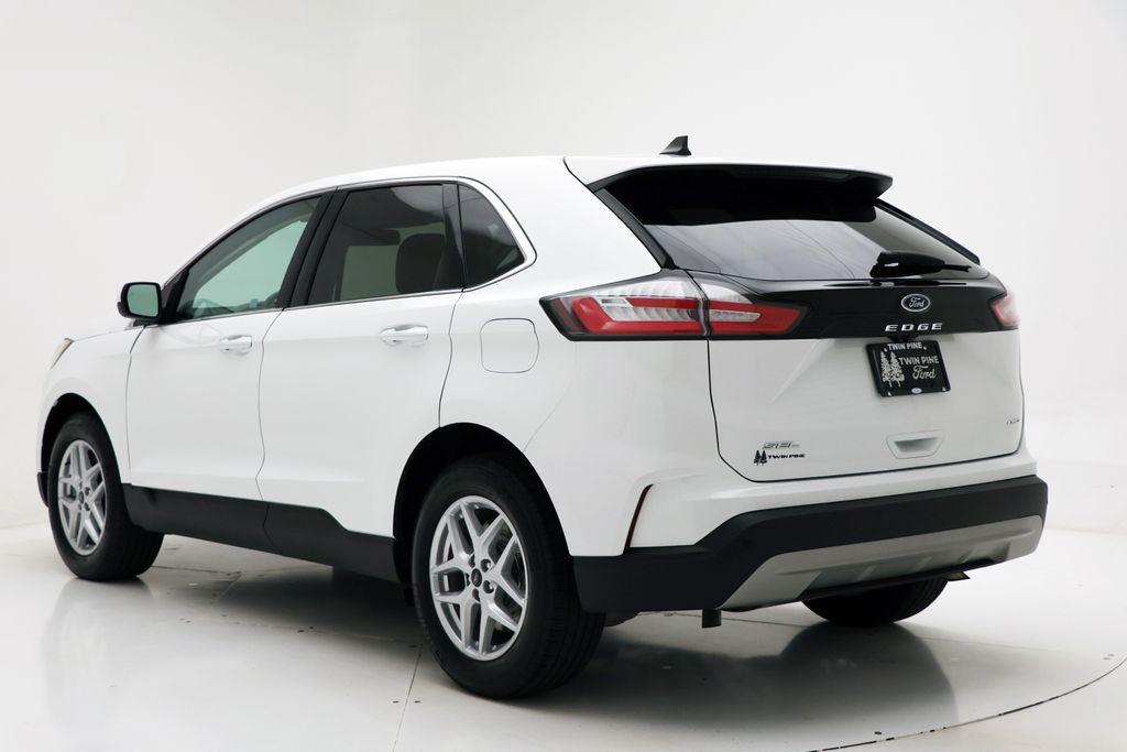 used 2024 Ford Edge car, priced at $23,900