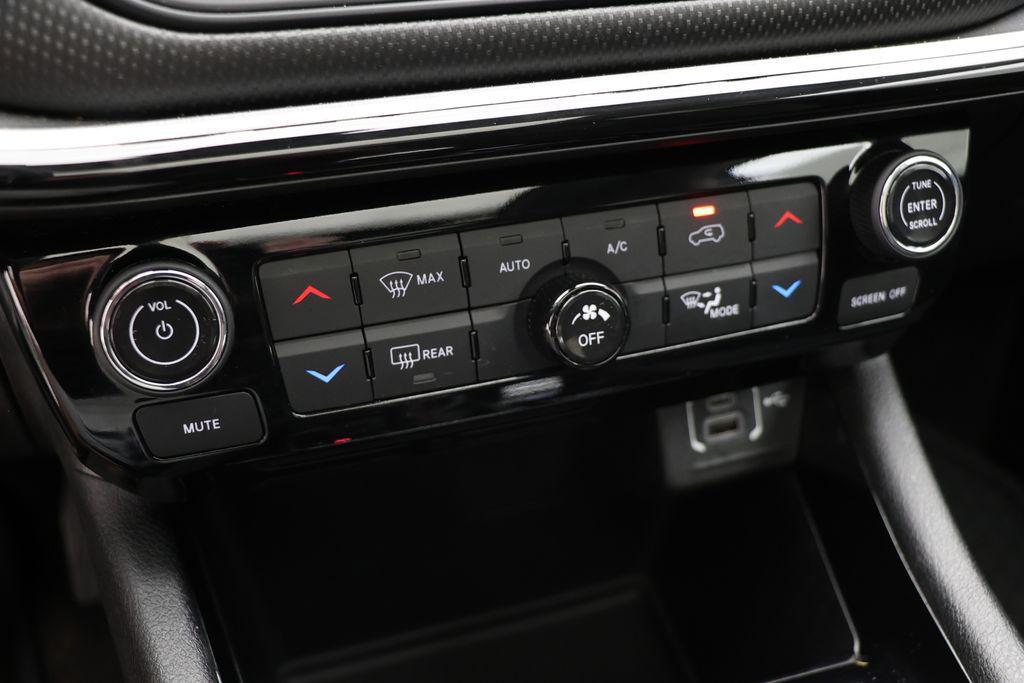 used 2022 Jeep Compass car, priced at $24,400