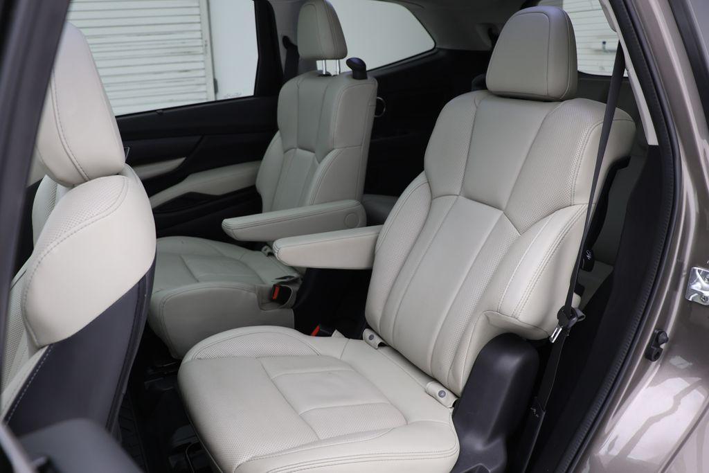 used 2022 Subaru Ascent car, priced at $31,400