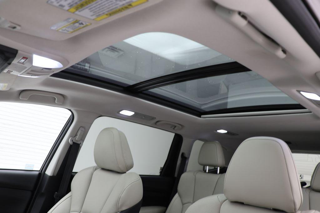 used 2022 Subaru Ascent car, priced at $31,400