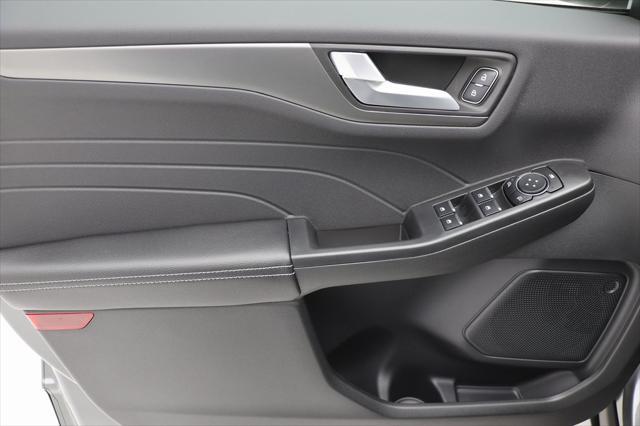 new 2025 Ford Escape car, priced at $33,148