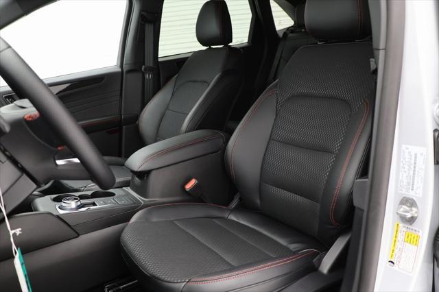 new 2025 Ford Escape car, priced at $33,241