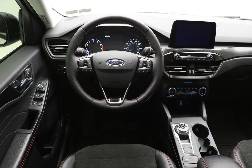 used 2022 Ford Escape car, priced at $22,900