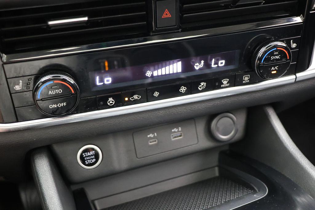 used 2022 Nissan Rogue car, priced at $22,900