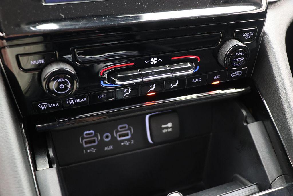 used 2023 Jeep Grand Cherokee L car, priced at $26,900