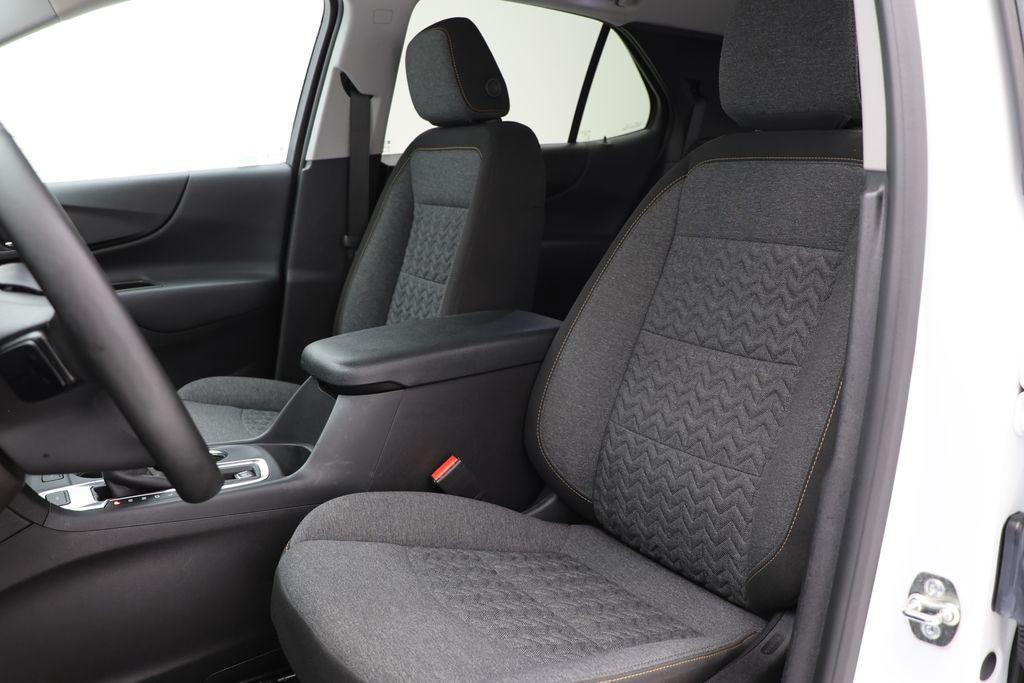 used 2024 Chevrolet Equinox car, priced at $23,400