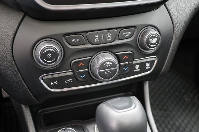 used 2021 Jeep Cherokee car, priced at $24,900