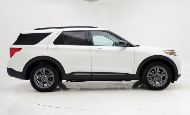 new 2024 Ford Explorer car, priced at $44,413