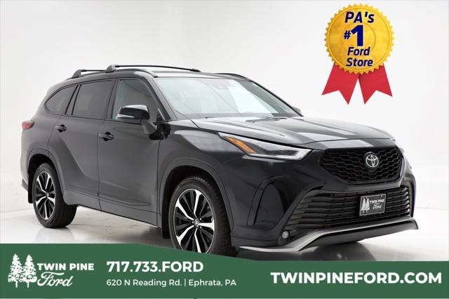 used 2021 Toyota Highlander car, priced at $34,800