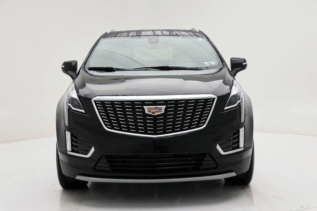 used 2025 Cadillac XT5 car, priced at $42,800