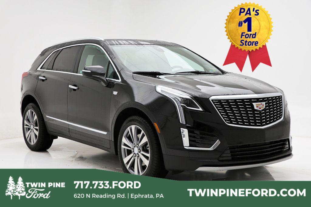 used 2025 Cadillac XT5 car, priced at $42,800