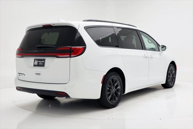 used 2021 Chrysler Pacifica car, priced at $25,400