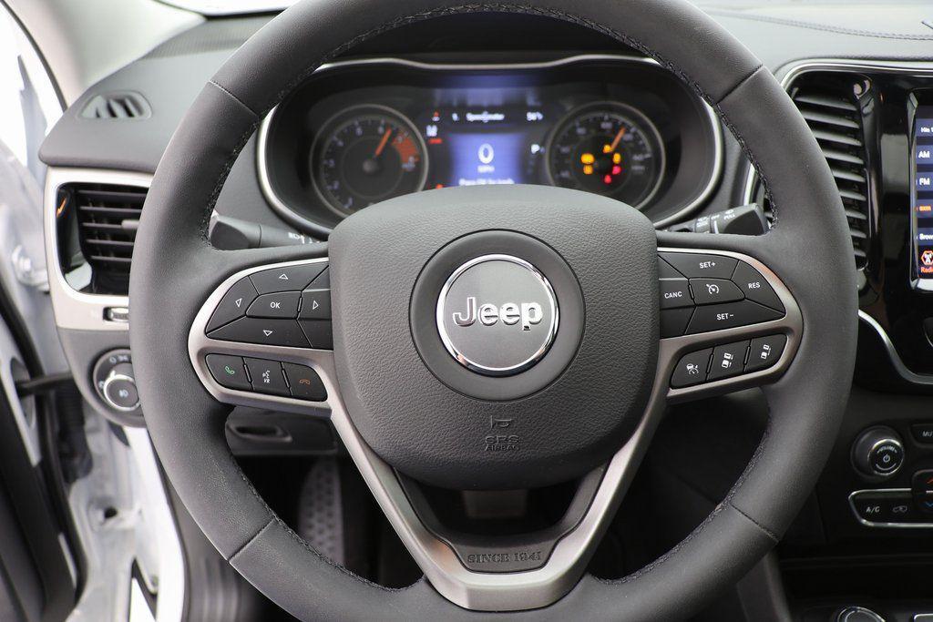used 2022 Jeep Cherokee car, priced at $26,900