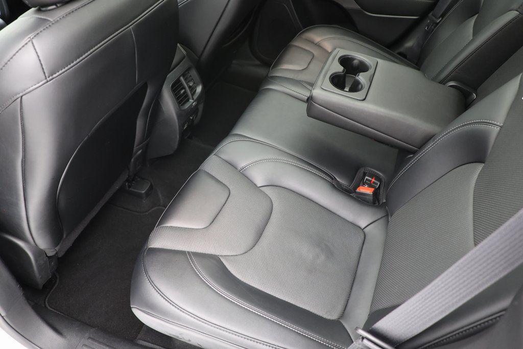 used 2022 Jeep Cherokee car, priced at $26,900