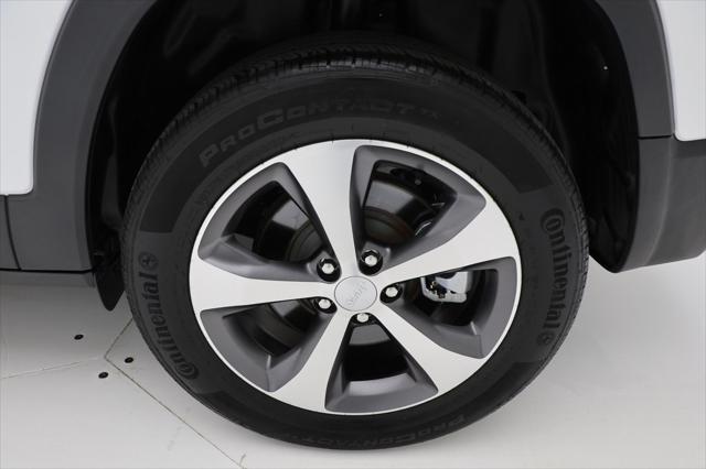 used 2022 Jeep Cherokee car, priced at $26,900
