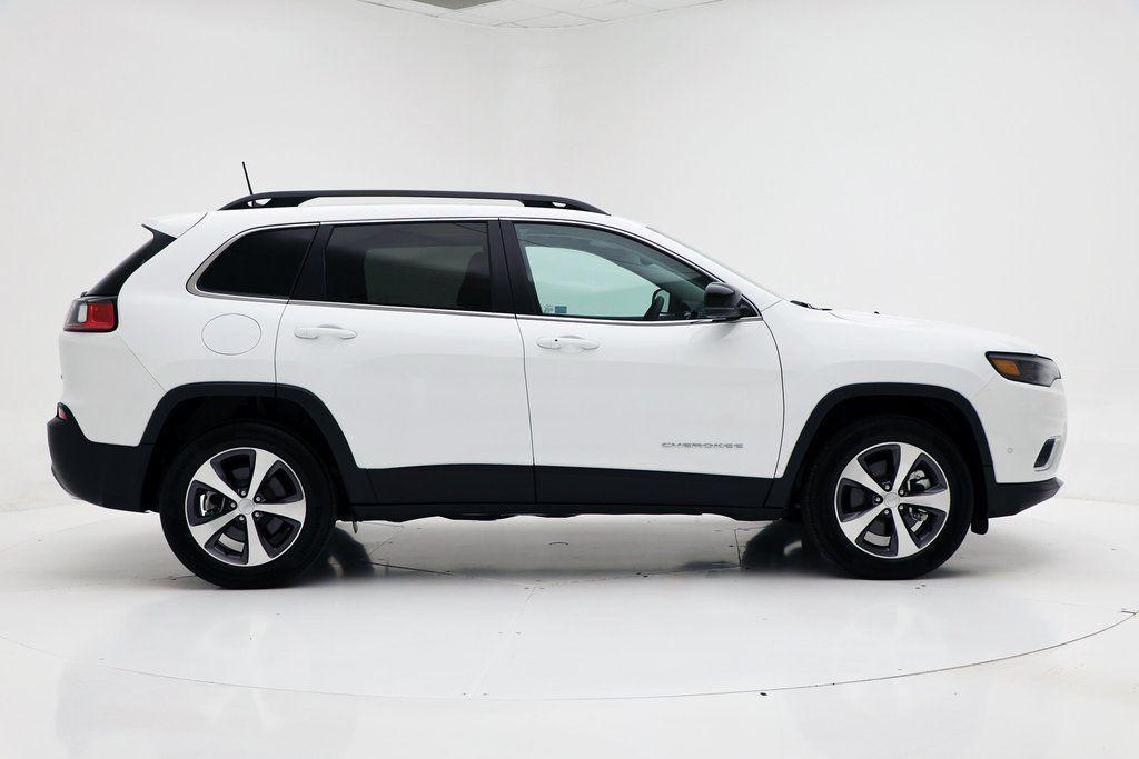 used 2022 Jeep Cherokee car, priced at $26,900