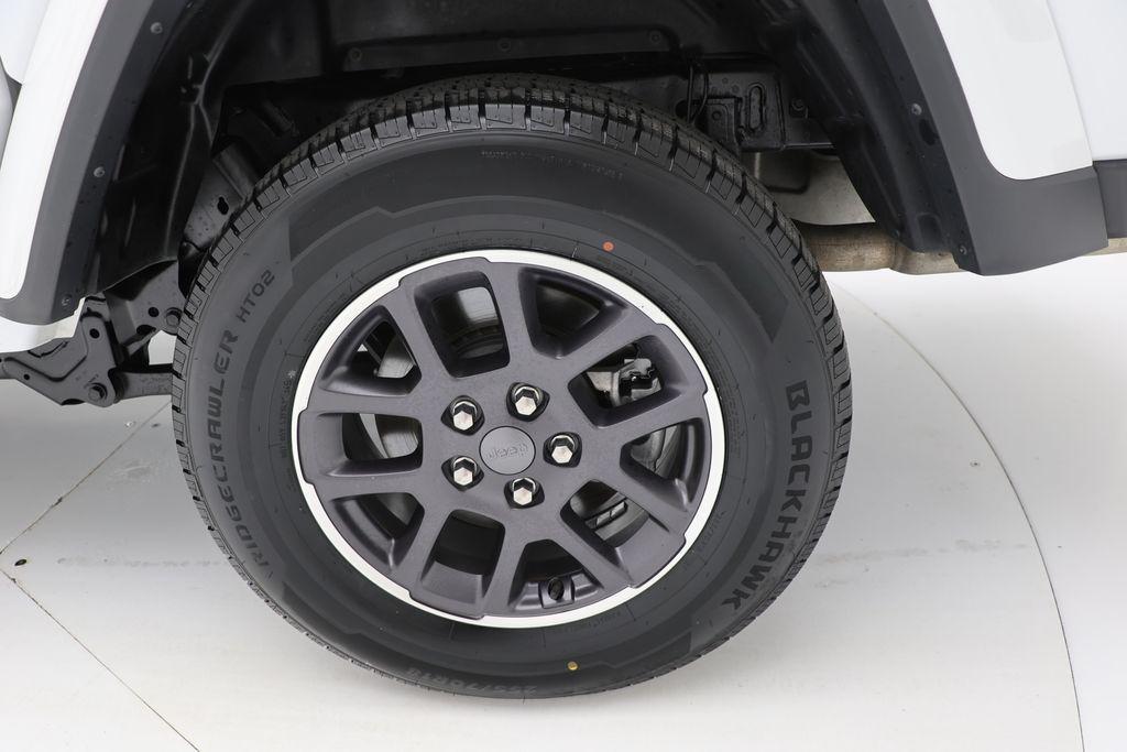 used 2023 Jeep Gladiator car, priced at $29,800