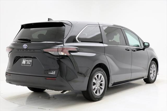 used 2023 Toyota Sienna car, priced at $38,400