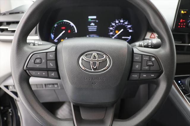 used 2023 Toyota Sienna car, priced at $38,400