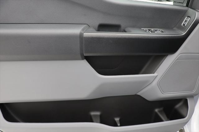 new 2025 Ford F-250 car, priced at $48,656