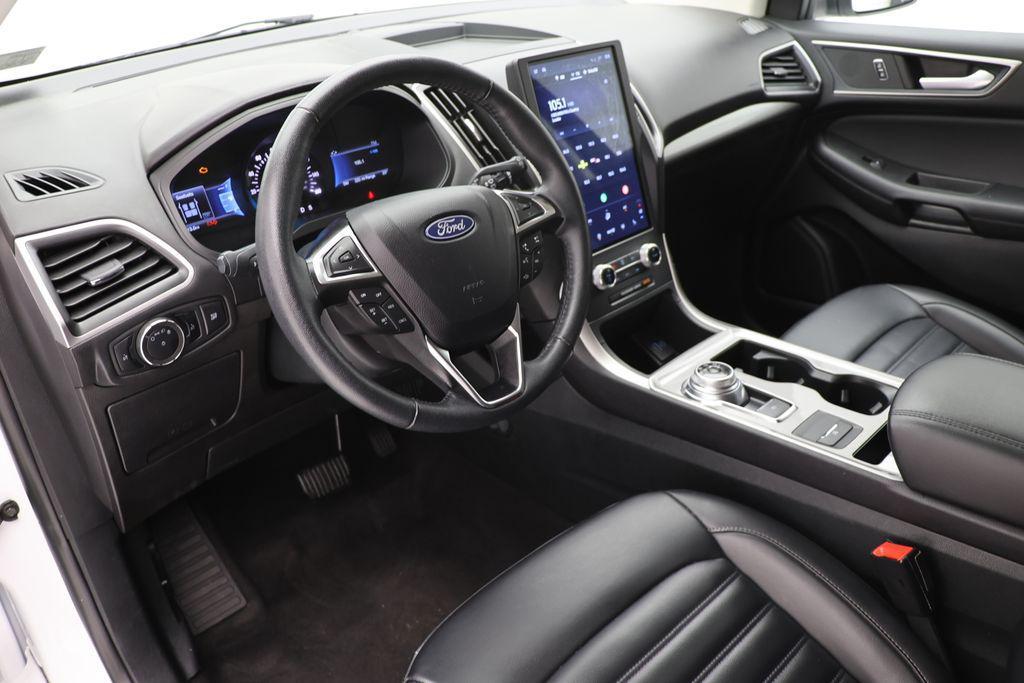 used 2024 Ford Edge car, priced at $21,900