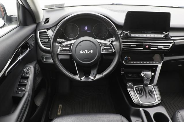 used 2022 Kia Seltos car, priced at $21,400