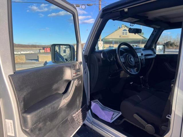 used 2012 Jeep Wrangler Unlimited car, priced at $13,500